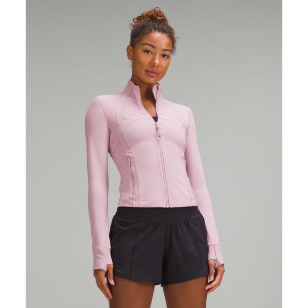 Lululemon cropped define jacket size 2 Color: Rose Blush